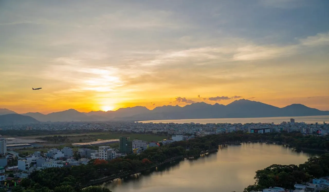 Samdi Da Nang Central Hotel 4*,